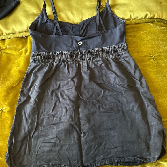 Lulu lemon tank top - Picture 4 of 6